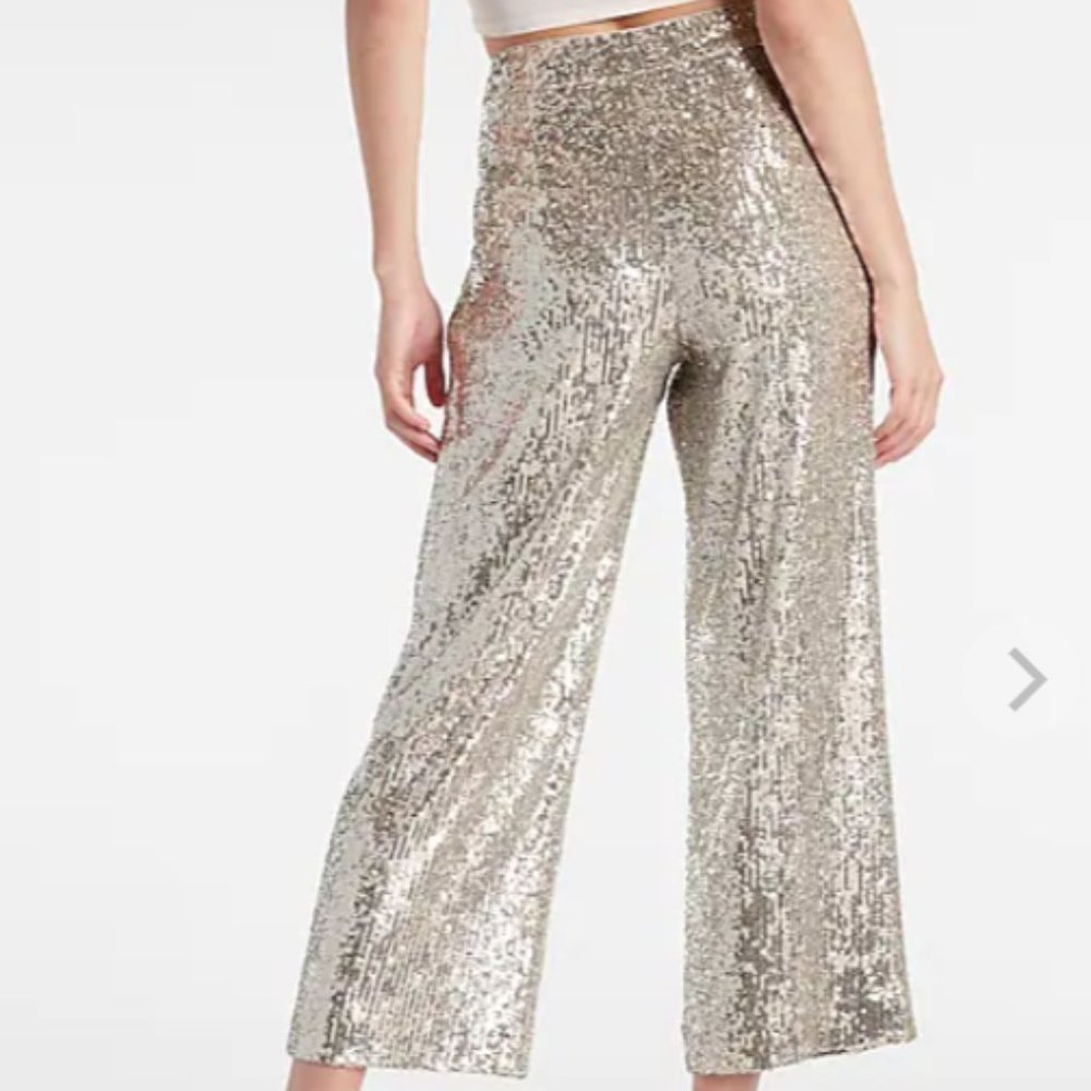NWT Express High Waisted Sequin Pleated Cropped Trousers - size Medium - Picture 2 of 4